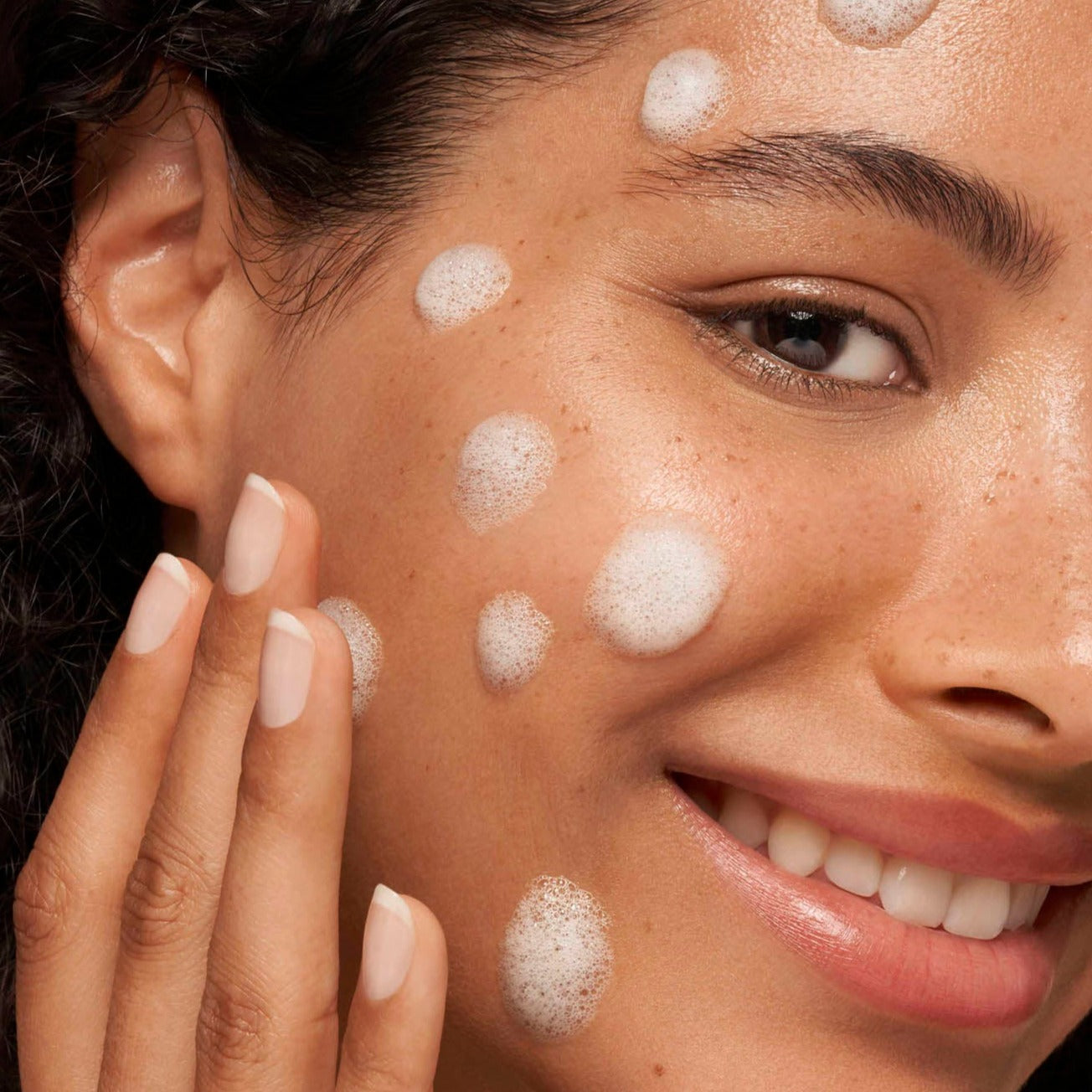 BUBBLE CLEANSE - Mousse Nettoyante Éclat