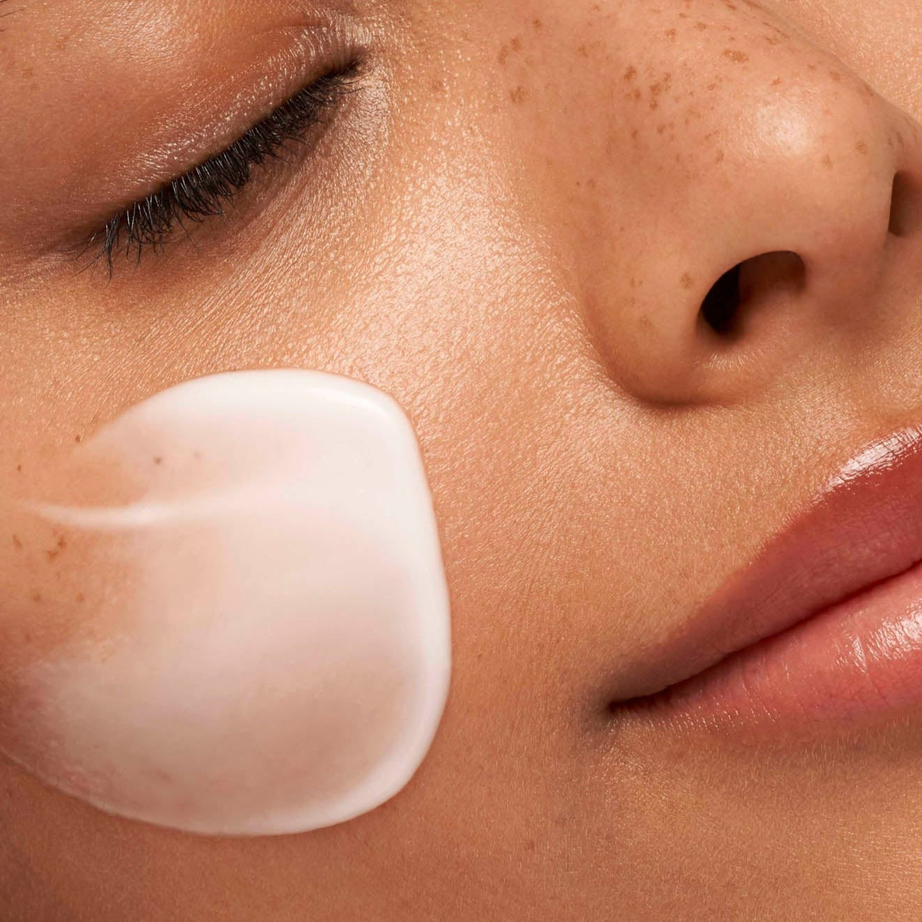 Clear Off - Gentle Make-Up Removal Cleansing Milk